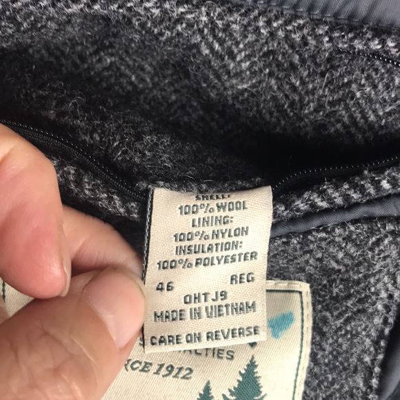 L.L. Bean 100% Shetland Wool Insulated Jacket - Picture 8 of 14